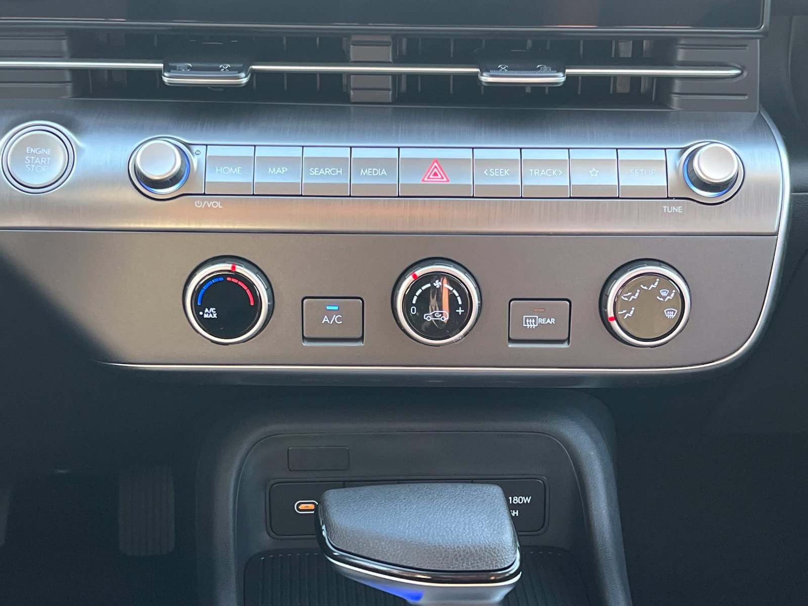 New 2027 Hyundai Kona SE FWD image 30