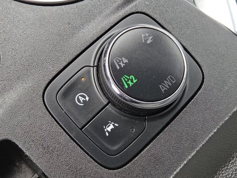 Used 2022 Chevrolet Traverse LT AWD/4WD image 5