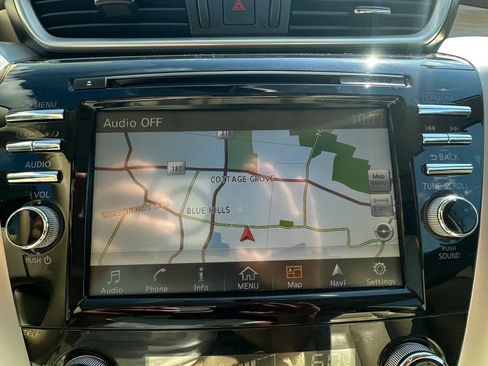 Used 2016 Nissan Murano SL w/ SL Technology Package AWD/4WD image 12