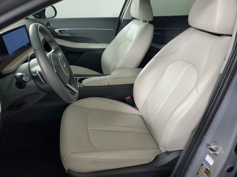 Used 2024 Hyundai Sonata Limited image 12