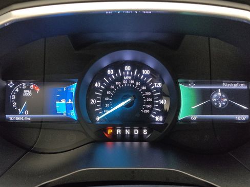 Used 2017 Ford Edge Titanium w/ Technology Package image 23