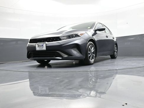 Certified 2024 Kia Forte LXS FWD image 24