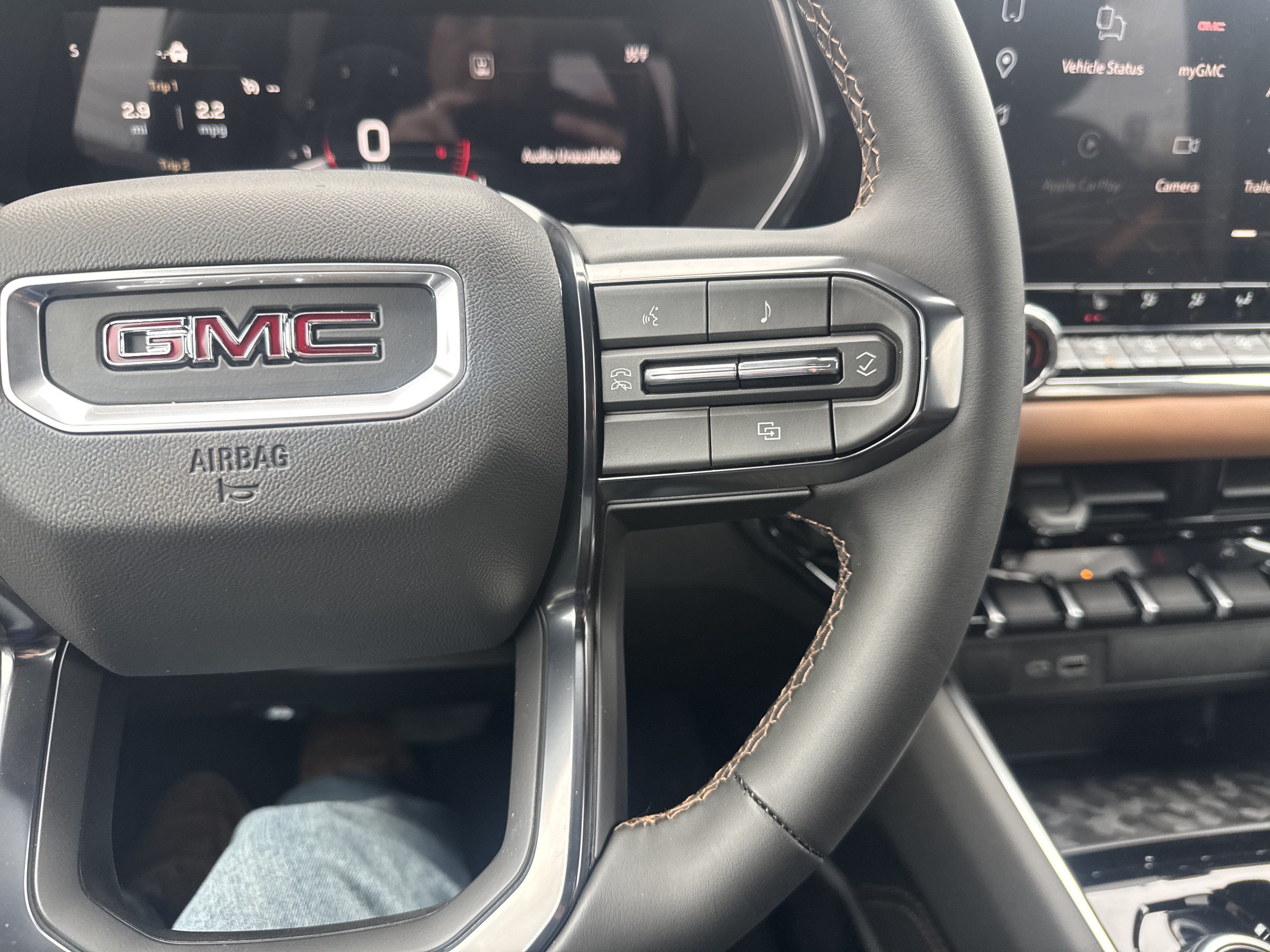 New 2026 GMC Canyon AT4 AWD/4WD image 19