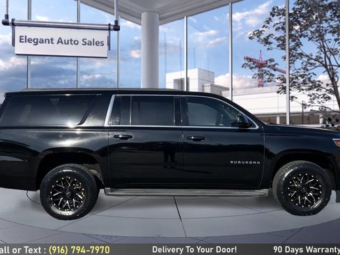 Used 2015 Chevrolet Suburban LT AWD/4WD image 4
