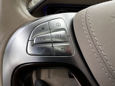 Used 2016 Mercedes-Benz S 550 4MATIC Sedan image 16