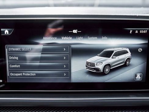 Used 2025 Mercedes-Benz GLS 63 AMG 4MATIC image 79