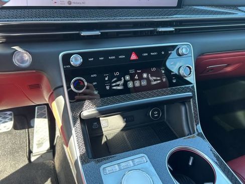 Used 2025 Genesis GV80 3.5T e-SC image 24