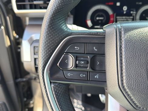 Used 2024 Toyota Tacoma TRD Sport w/ TRD Sport Premium Package RWD image 27