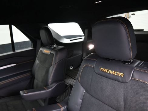 Used 2026 Ford Explorer Tremor w/ Tremor Convenience Package AWD/4WD image 12