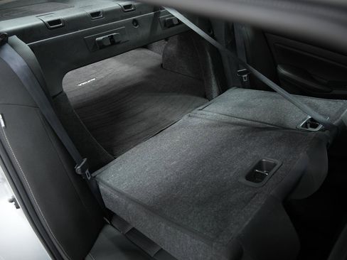 Used 2024 Nissan Altima 2.5 SV image 14