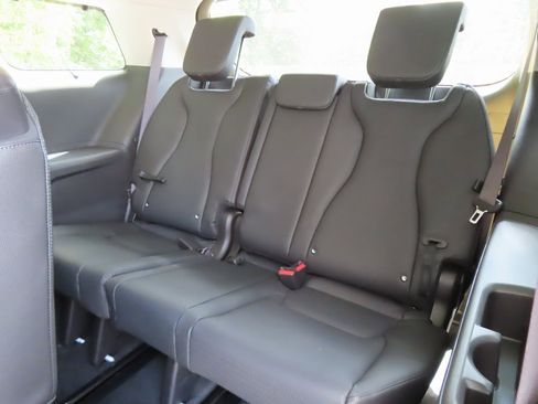 New 2026 Kia Carnival SX Prestige image 27