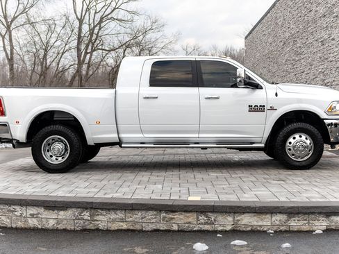 Used 2017 RAM 3500 Laramie image 16