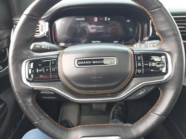 Used 2025 Jeep Grand Wagoneer L Series III w/ Rear Seat Video Group 1 AWD/4WD image 25
