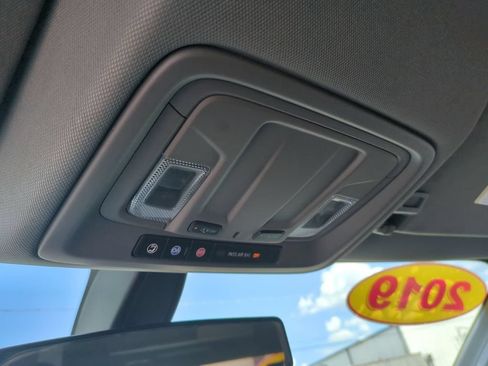 Used 2019 Chevrolet Silverado 1500 LT RWD image 23