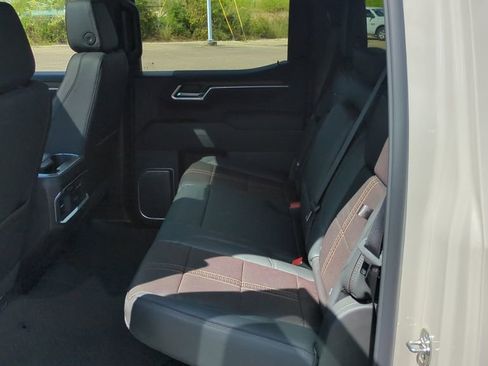 New 2026 Chevrolet Silverado 1500 High Country w/ Technology Package AWD/4WD image 26