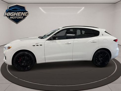 Used 2022 Maserati Levante GT image 3