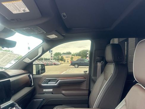 Used 2024 GMC Sierra 1500 Denali w/ Denali Reserve Package RWD image 12