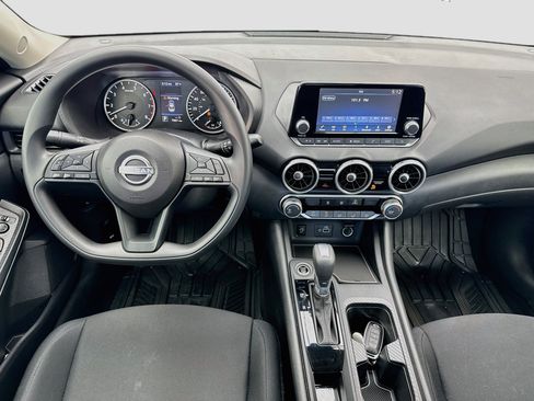 Used 2025 Nissan Sentra S FWD image 14
