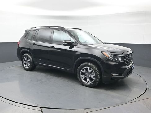 Certified 2023 Honda Passport TrailSport image 9