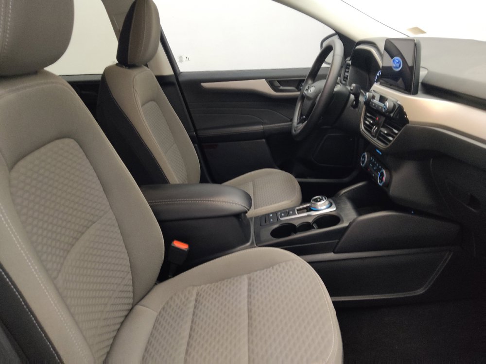 Used 2022 Ford Escape SE w/ Cold Weather Package FWD image 21