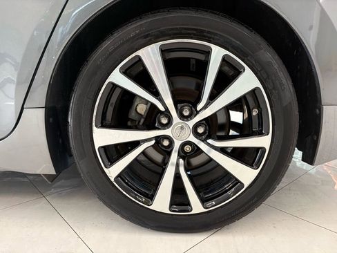 Used 2018 Nissan Maxima 3.5 SL image 42