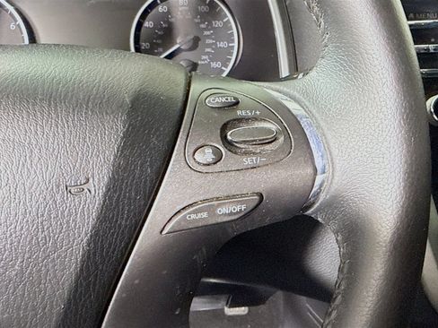 Used 2021 Nissan Murano SV FWD image 15