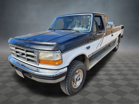 Used 1997 Ford F250 4x4 SuperCab Heavy Duty image 3