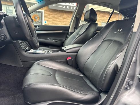 Used 2013 INFINITI G37 x Sedan w/ Premium Pkg image 25