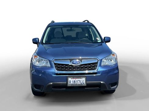 Used 2016 Subaru Forester 2.5i Premium w/ All-Weather Package AWD/4WD image 8