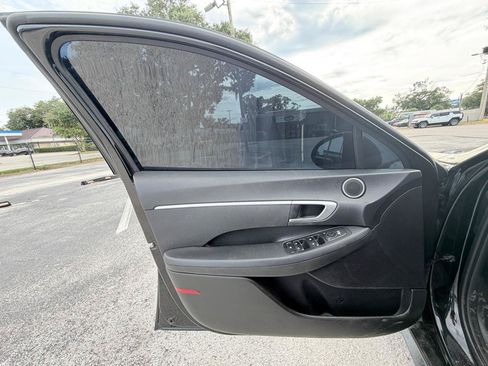 Used 2020 Hyundai Sonata SE FWD image 17