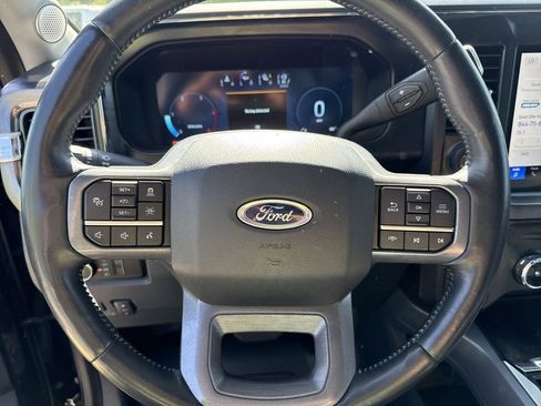 Used 2024 Ford F250 Lariat w/ Lariat Ultimate Package AWD/4WD image 24