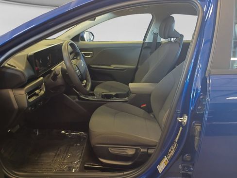 Used 2025 Kia K4 FWD image 20