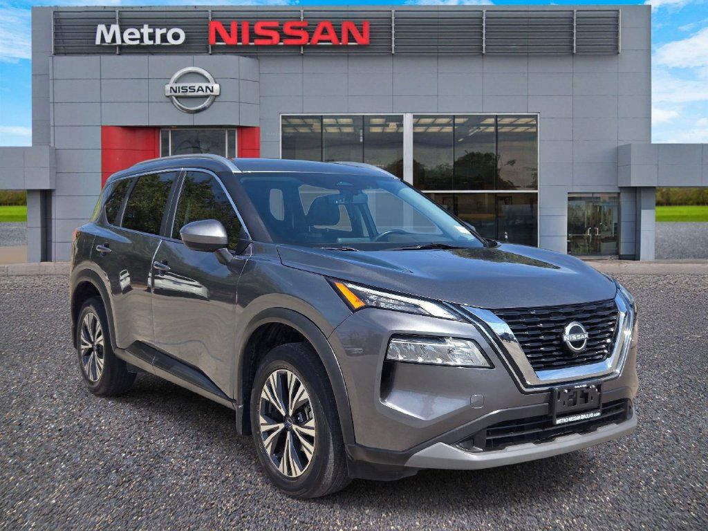 Used 2023 Nissan Rogue SV w/ SV Premium B Package FWD image 1