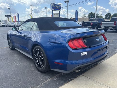 Used 2022 Ford Mustang Premium image 5