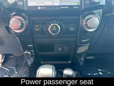 Used 2021 Toyota 4Runner Venture w/ Moonroof Package AWD/4WD image 27