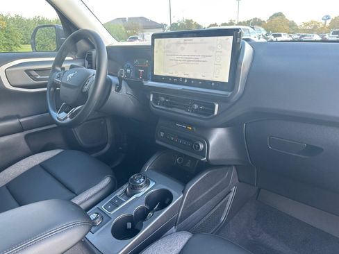 New 2025 Ford Bronco Sport Big Bend w/ Black Appearance Package image 25