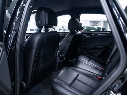 Used 2018 Porsche Macan S AWD/4WD image 24