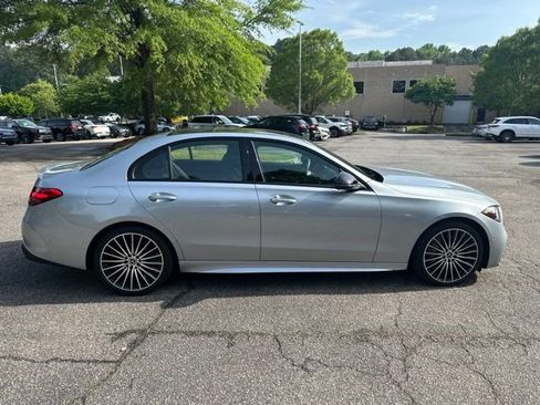 Used 2024 Mercedes-Benz C 300 Sedan image 4