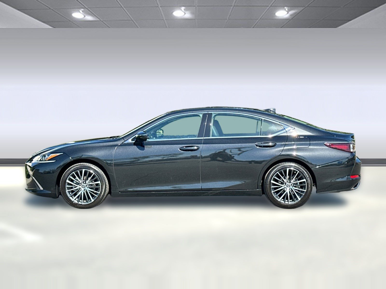 Certified 2024 Lexus ES 350 w/ Premium Package FWD image 2