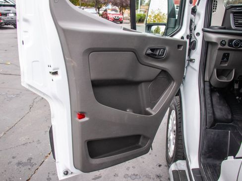 Used 2024 Ford Transit 250 Low Roof w/ Exterior Upgrade Package image 9