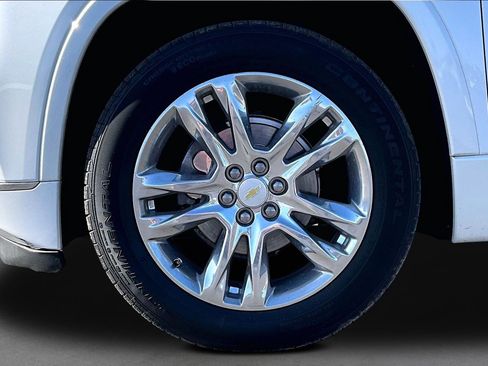 Used 2019 Chevrolet Traverse High Country w/ LPO, Floor Liner Package AWD/4WD image 8