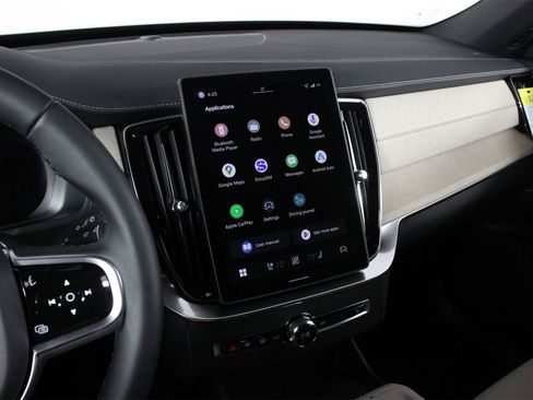 New 2026 Volvo XC90 B5 Plus image 6