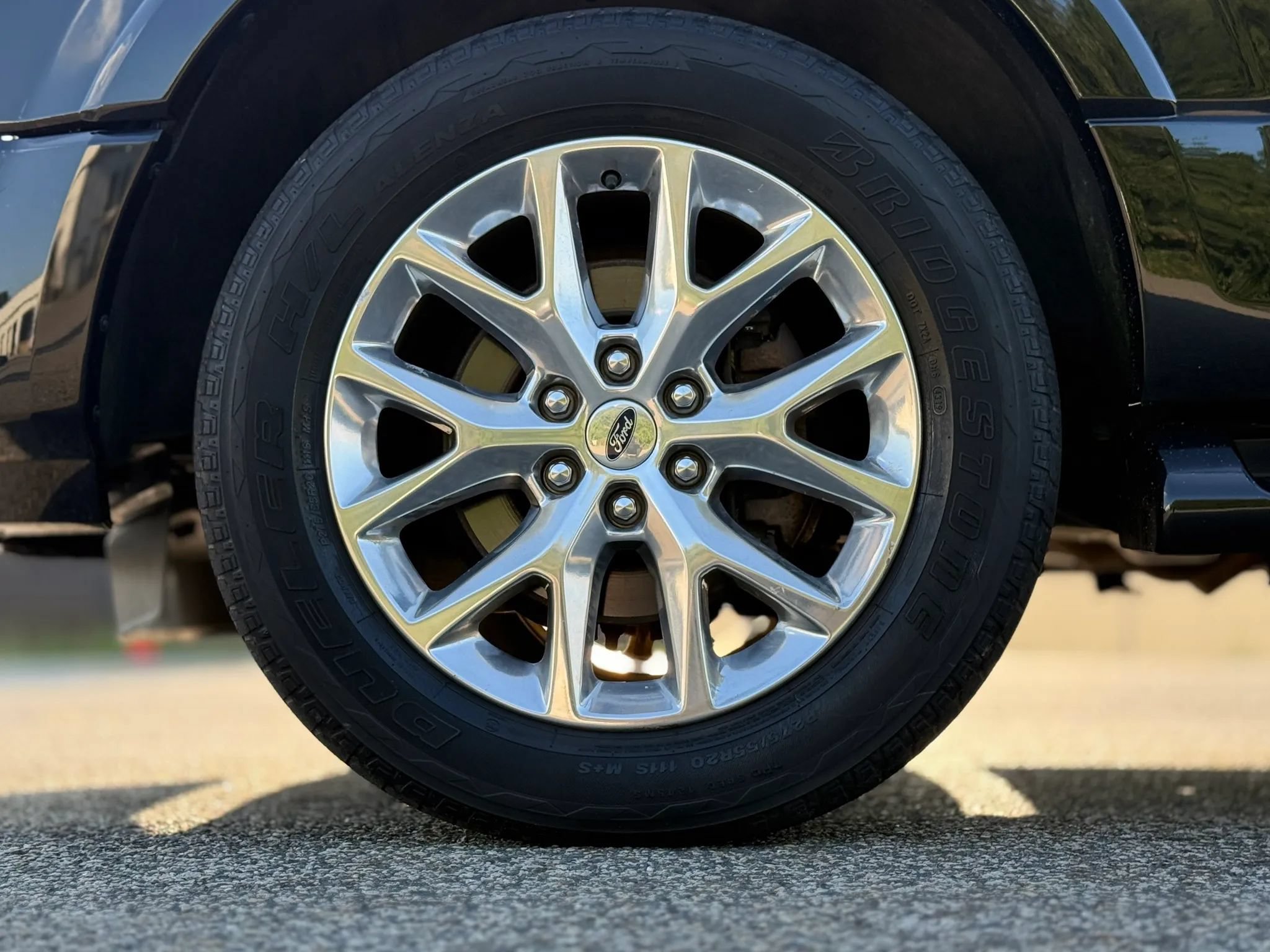 Used 2017 Ford Expedition Limited AWD/4WD image 30