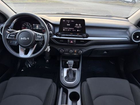 Certified 2024 Kia Forte LXS w/ LXS Technology Package image 21