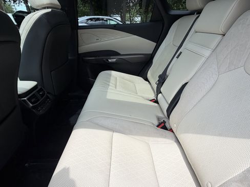 Used 2023 Lexus RX 350 FWD w/ Cold Area Package image 32