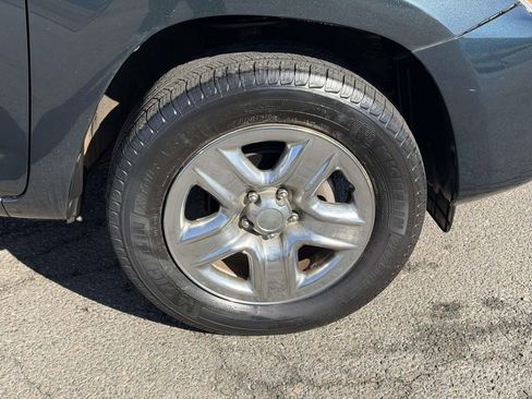 Used 2011 Toyota RAV4 2WD w/ Base L4 Extra Value Pkg image 21