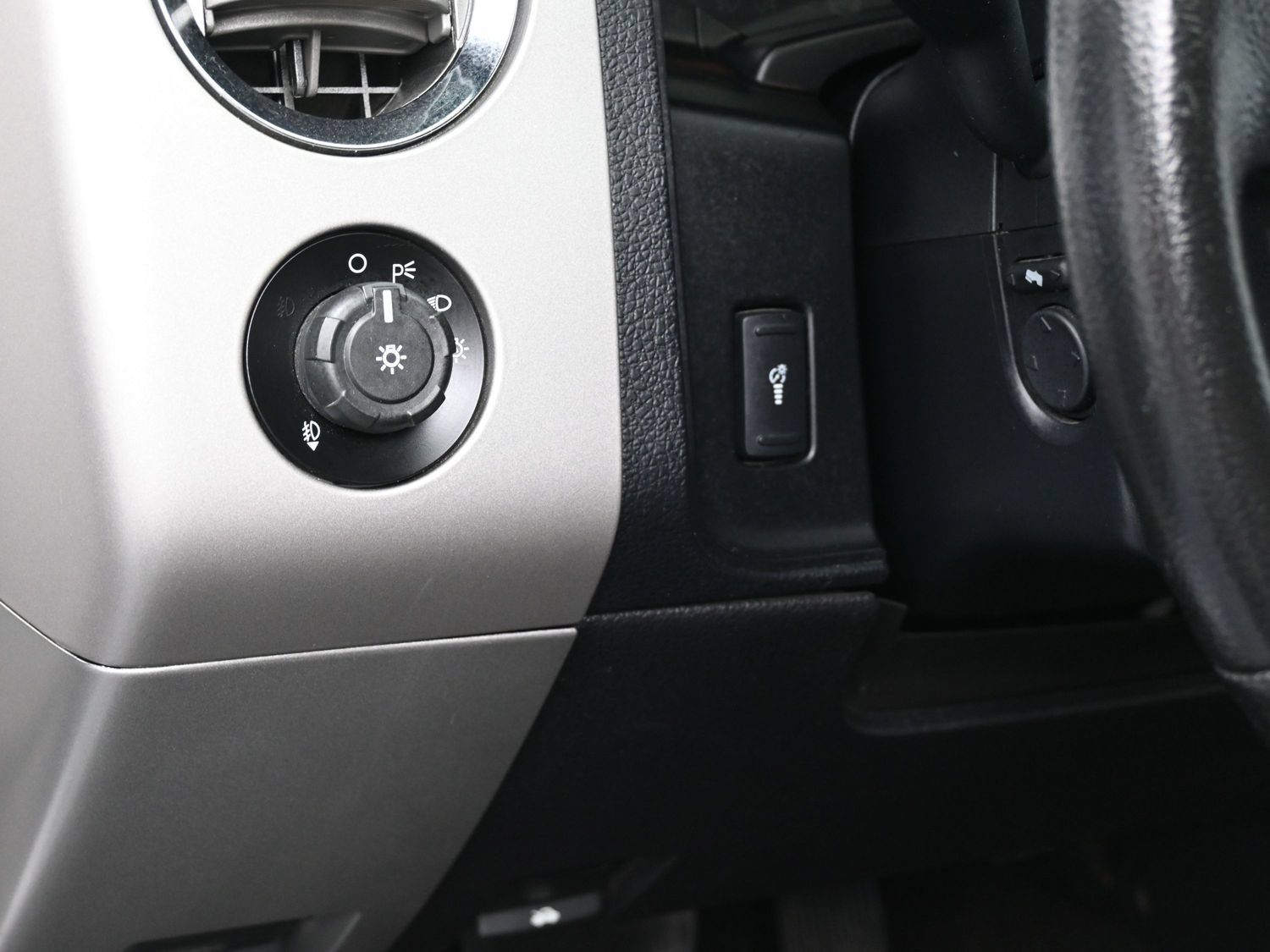 Used 2016 Ford Expedition King Ranch RWD image 23