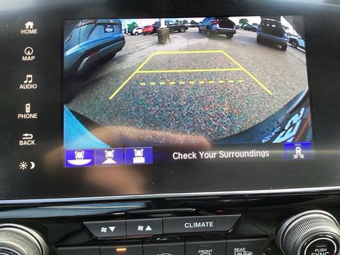 Used 2020 Honda CR-V Touring image 19