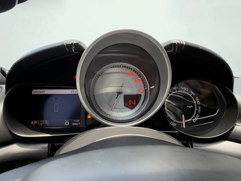 Used 2015 Ferrari California T RWD image 45