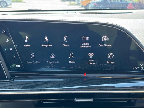 Used 2021 Cadillac Escalade Premium Luxury w/ Driver Assist Tech Package AWD/4WD image 19